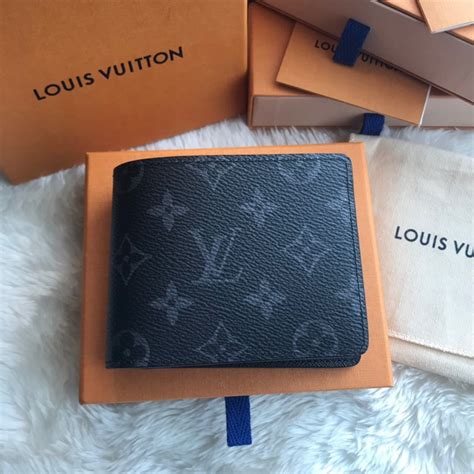 กระเป๋า สตางค์ ผู้ชาย louis vuitton|กระเป๋าสตางค์ผู้ชายแบรนด์เนม.